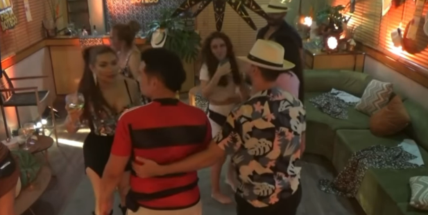 Tripulantes: Marimar se incomoda com Jo&atilde;o e Gabriel juntos - Reprodu&ccedil;&atilde;o: A Bordo 2025 - Acritica