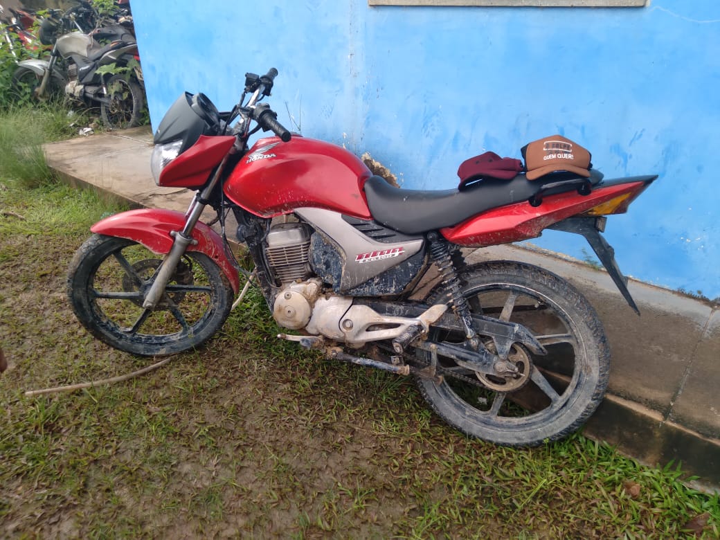 Moto apreendida - Foto: Divulga&ccedil;&atilde;o