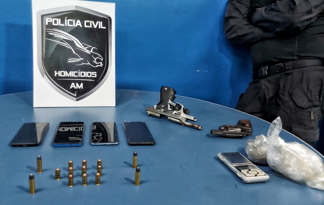 Armas usadas no crime - Foto: Jander Robson/Portal do Holanda