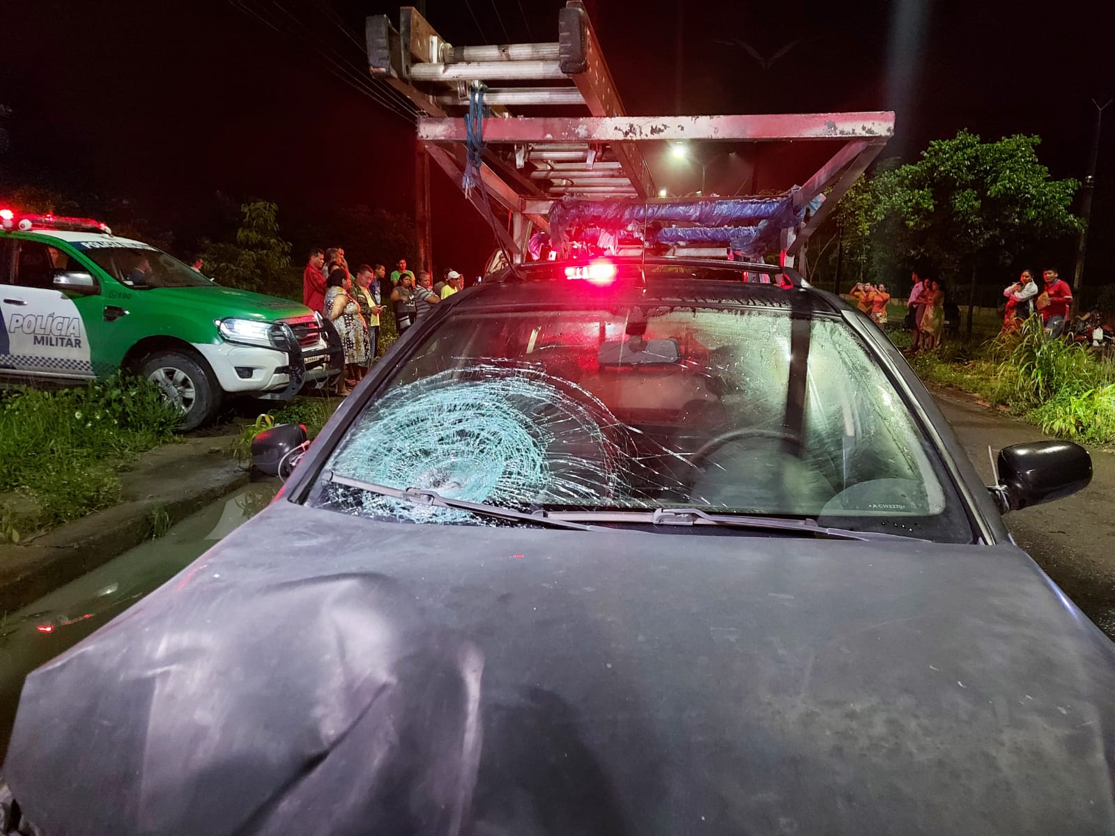 Carro que atropelou a v&iacute;tima