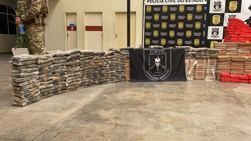 Uma tonelada de coca&iacute;na foi apreendida no AM - Foto: Jander Robson/ Portal do Holanda