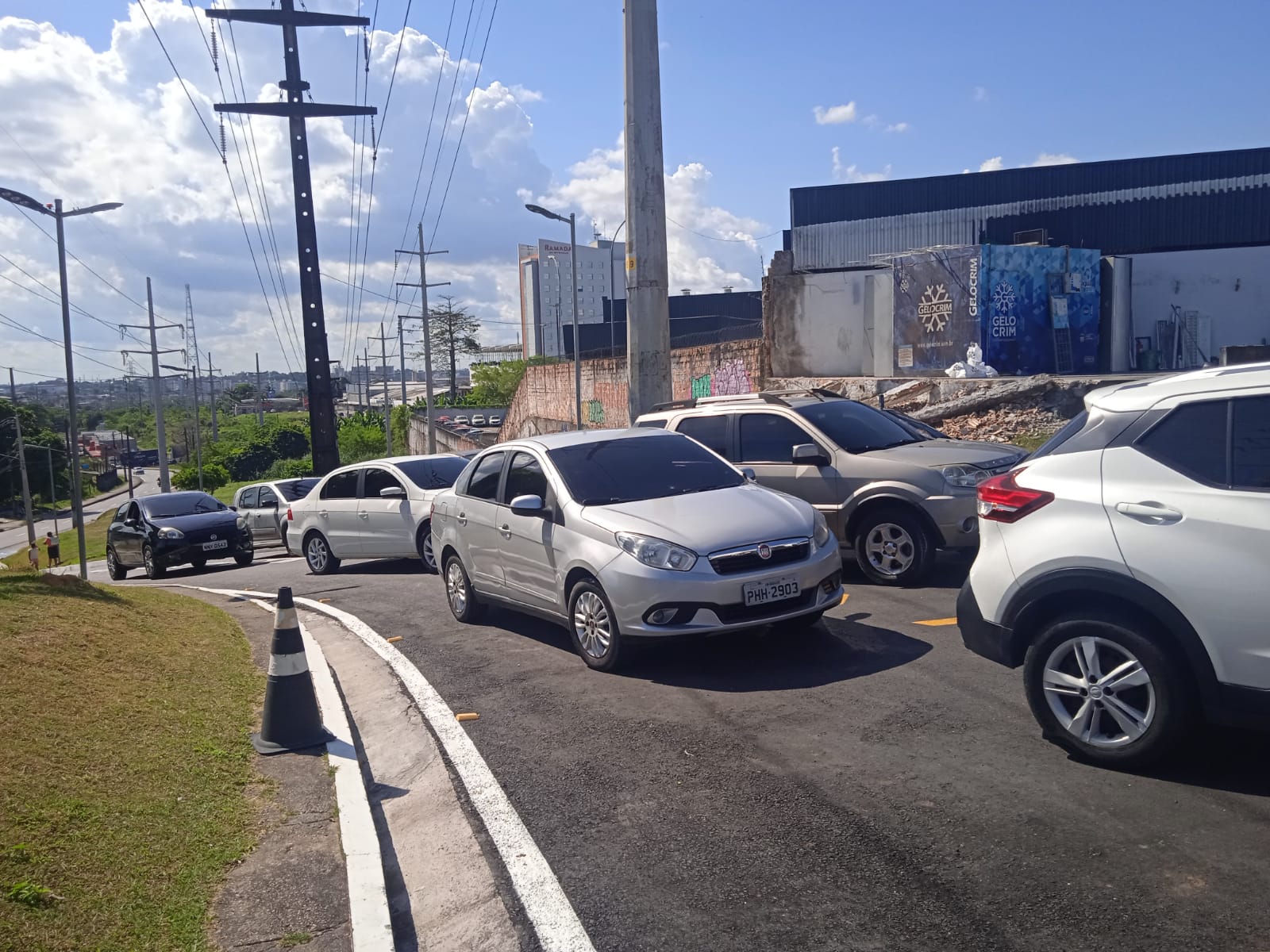 Posto pr&oacute;ximo da Bola do Coroado - Foto: Caio Guarlotte/Portal do Holanda
