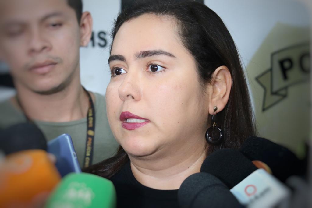 Delegada D&eacute;bora Barreiros - Foto: Jander Robson