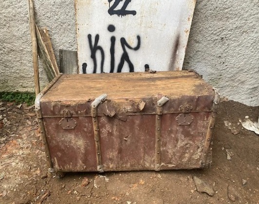 Ba&uacute; onde corpo do ator foi encontrado enterrado - Foto: Divulga&ccedil;&atilde;o