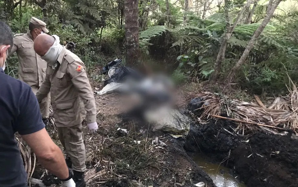 Corpo foi enterrado em ch&aacute;cara por esposa, filho, amante e casal, em &Aacute;guas Lindas de Goi&aacute;s &mdash; Foto: Divulga&ccedil;&atilde;o/Pol&iacute;cia Civil