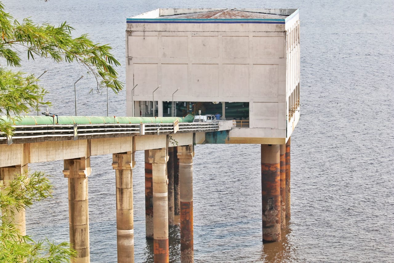 Bombas de abastecimento de &aacute;gua - Foto: Jander Robson / Portal do Holanda