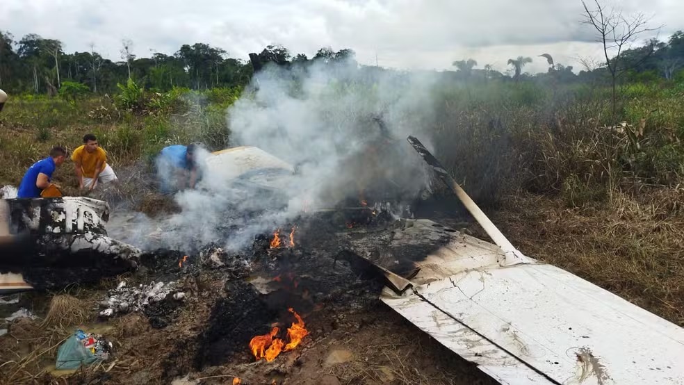 Aeronave ficou destru&iacute;da &mdash; Foto: Arquivo pessoal