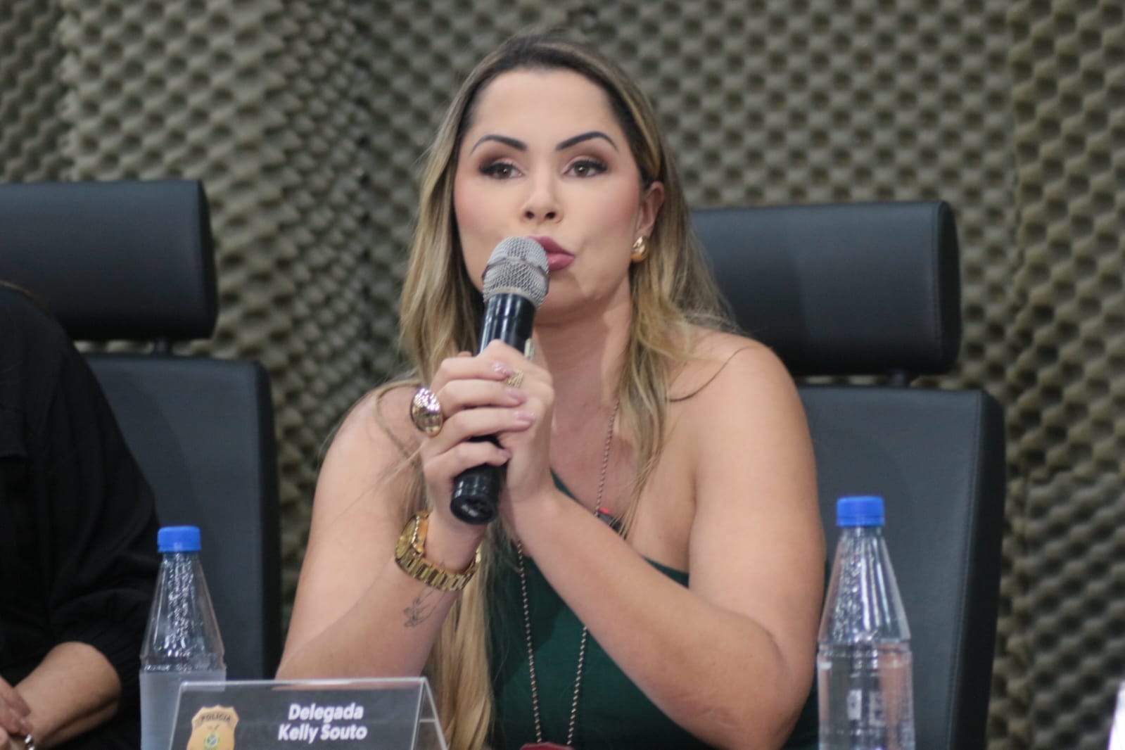 Delegada Kelly Souto - Foto: Jander Robson/Portal do Holanda