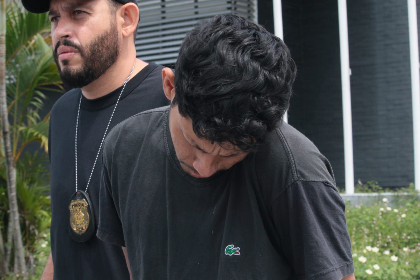 Eduardo de Ara&uacute;jo Oliveira, preso - Foto: Jander Robson/Portal do Holanda