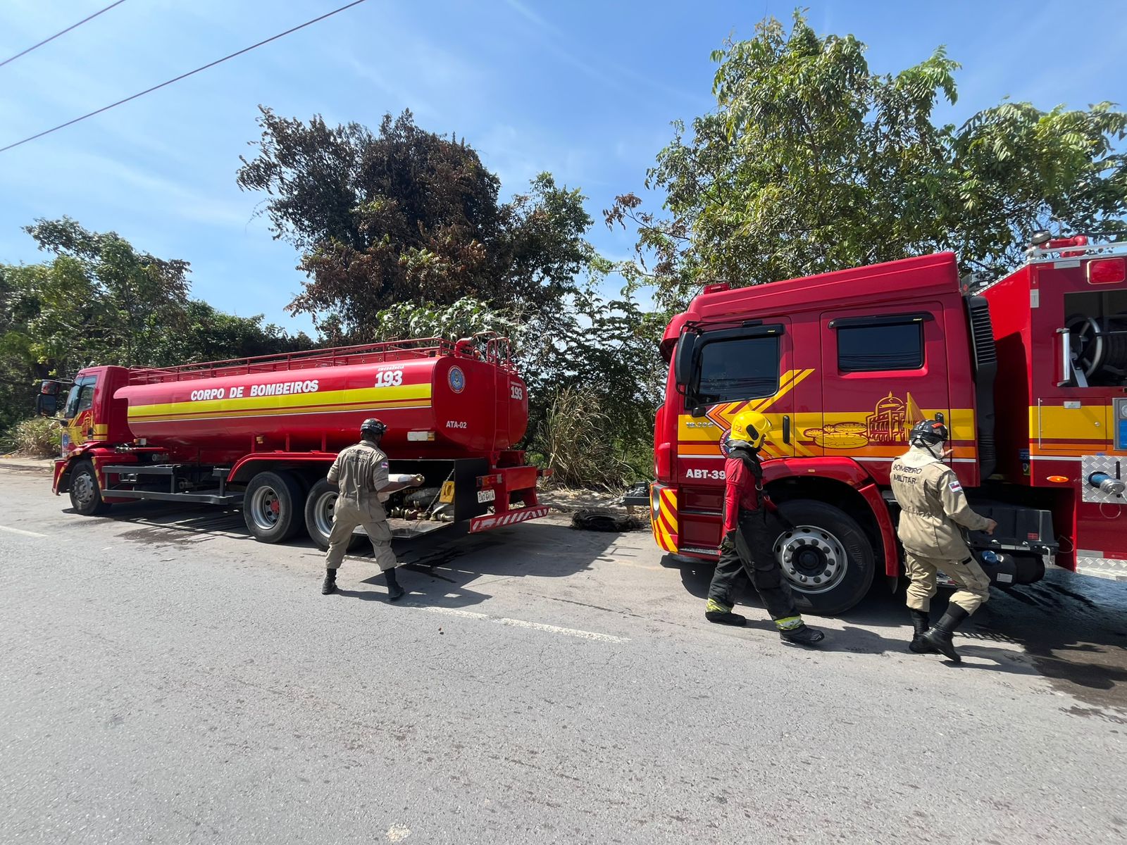 Fogo foi controlado - Foto: Jander Robson/Portal do Holanda