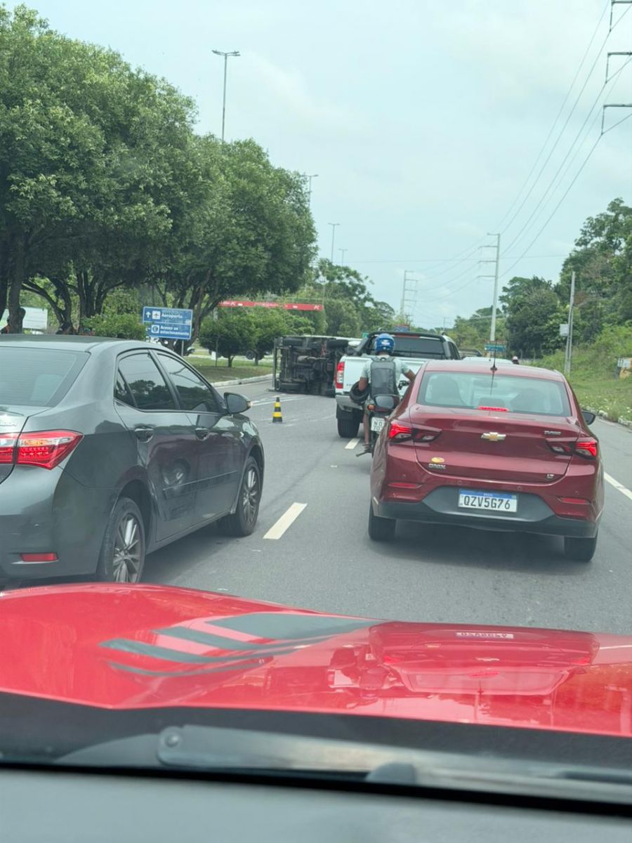 Tr&acirc;nsito est&aacute; lento na &aacute;rea - Foto: Divulga&ccedil;&atilde;o