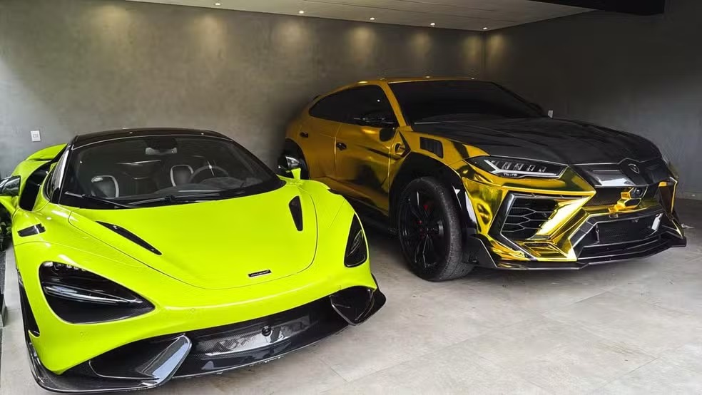 Carros apreendidos durante a opera&ccedil;&atilde;o - Foto: Reprodu&ccedil;&atilde;o PF