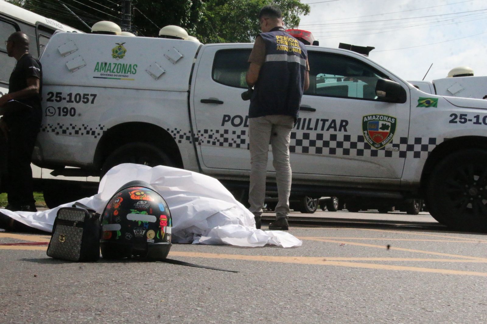 V&iacute;tima morreu na hora - Foto: Jander Robson/Portal do Holanda