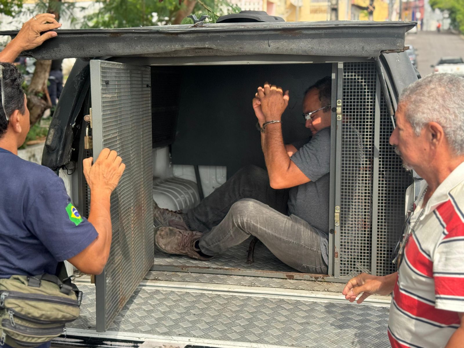 Operador surgiu bastante abatido - Foto: Neto Silva/Portal do Holanda