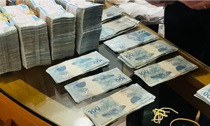 Dinheiro apreendido - Foto: Divulga&ccedil;&atilde;o PF