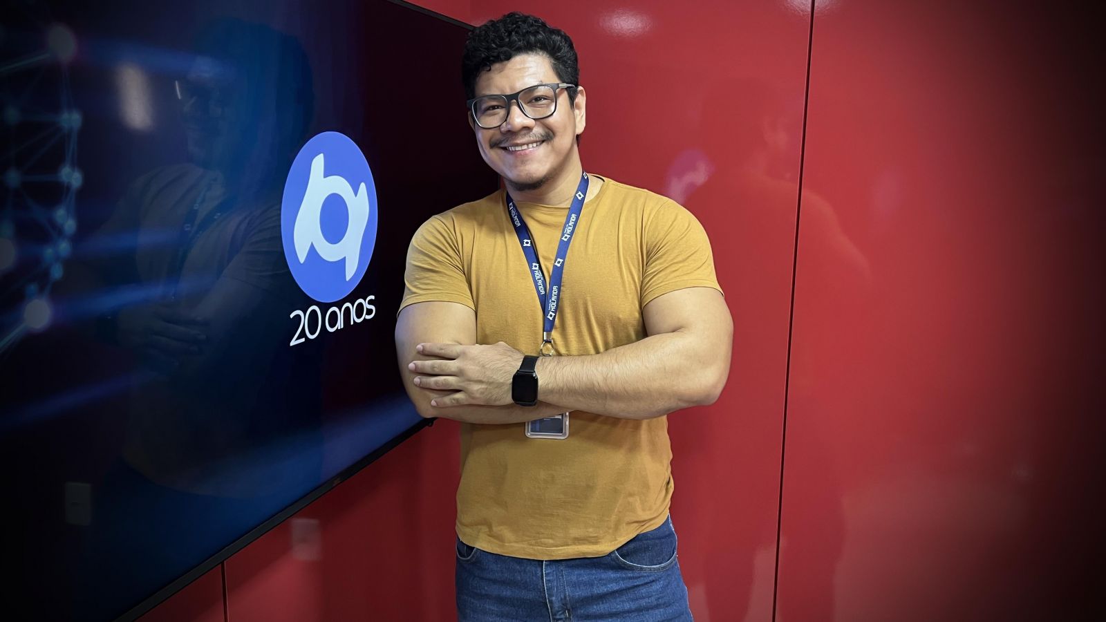 O Banzeiro dos Famosos &eacute; apresentado por Paulo Rabelo nos est&uacute;dios do Portal do Holanda. Produ&ccedil;&atilde;o de Andr&eacute; Prot&aacute;zio e Paulo Rabelo. Roteiro de Glauci Alencar.