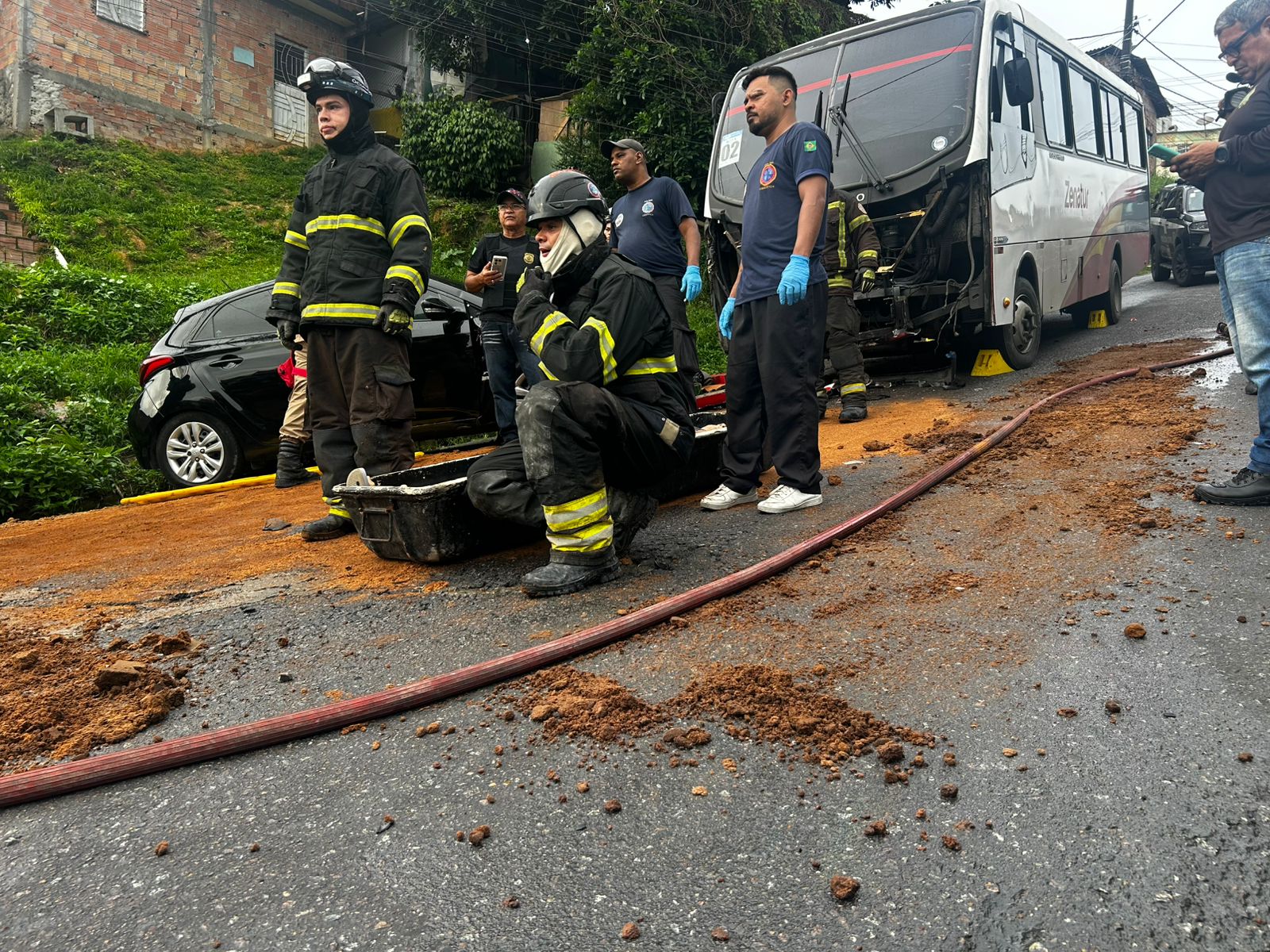 Bombeiros resgataram o corpo - Foto: Jander Robson/Portal do Holanda