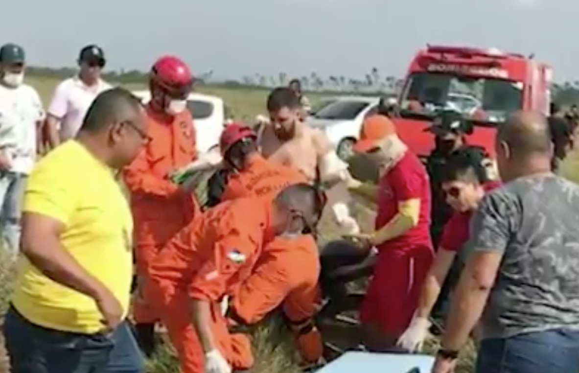 Registro do momento do resgate - Foto: Reprodu&ccedil;&atilde;o/ Record