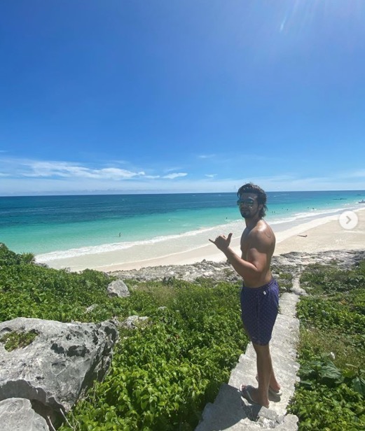 Cantor curte solteirice no M&eacute;xico - Foto: Reprodu&ccedil;&atilde;o/ Instagram 