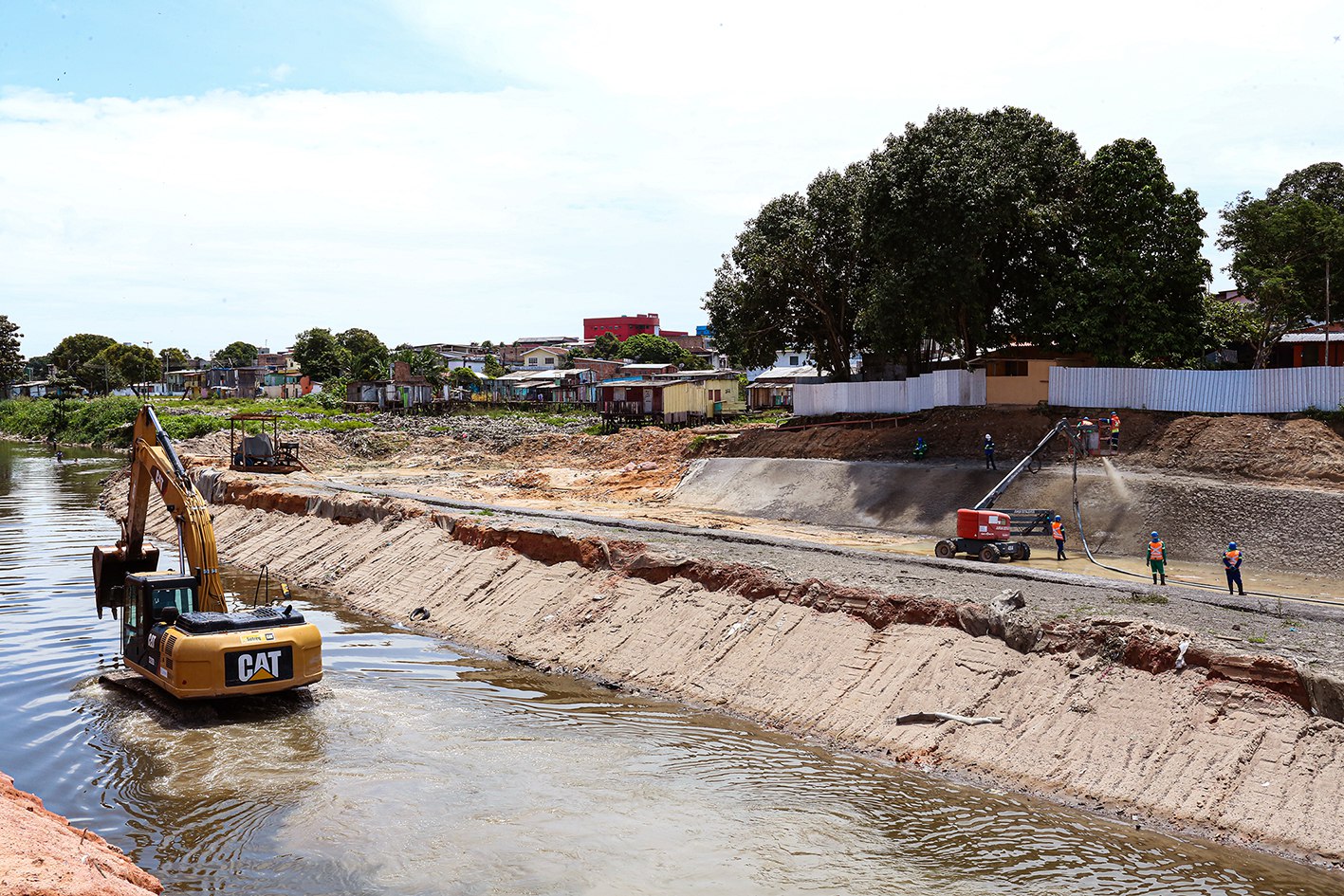 Obras no Prosamim retomadas - Foto: Tiago Corr&ecirc;a / UGPE