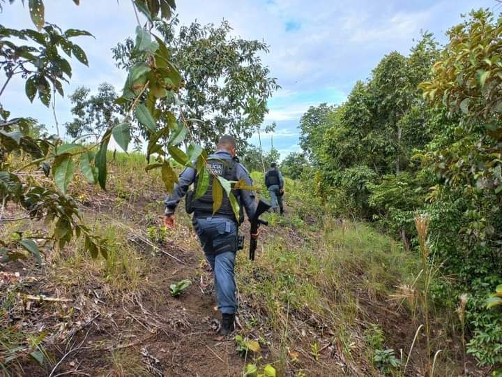 As equipes fizeram buscas pelo suspeito, mas sem &ecirc;xito. - Foto: Divulga&ccedil;&atilde;o