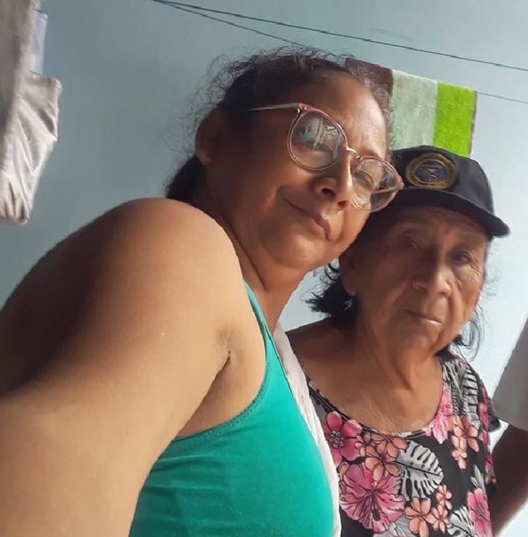 Homem mata mãe e esfaqueia avó na véspera do Dia das Mães em Manaus 