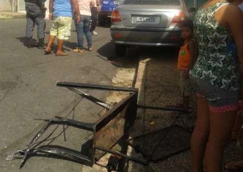 Motorista quase é linchado após atropelar cinco no Alvorada