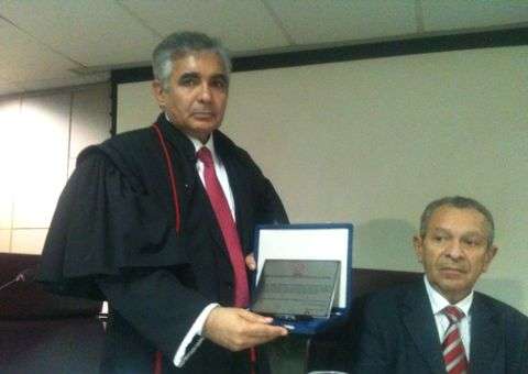 Pascarelli deixa a presidência do Tribunal Regional Eleitoral