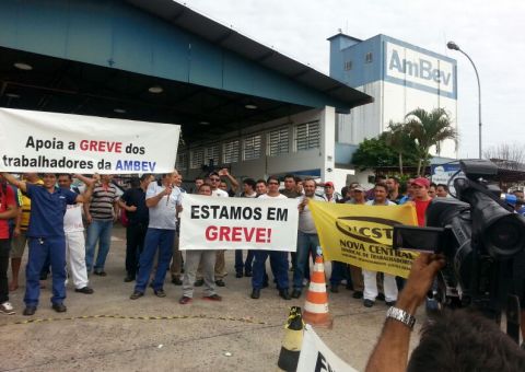 Funcionários da AMBEV entram em greve