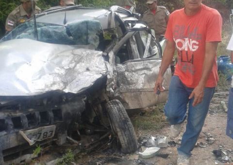 Carro da UEA provoca morte em Rio Preto da Eva