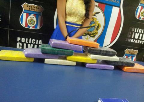 Menor é presa transportando droga para o Pará