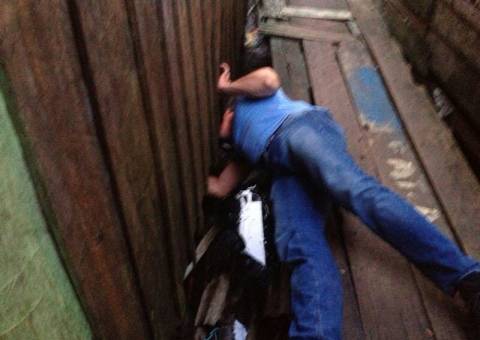 Polícia filma Tafareu sendo preso em Manaus com drogas