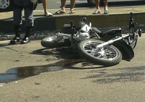 Acidente grave em frente ao Sesi mata dois