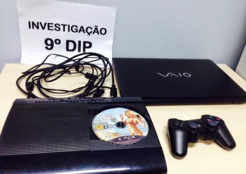 Adolescente rouba PlayStation na cara de pau