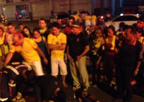 Após jogo motociclista e garupa sofrem acidente na Silves