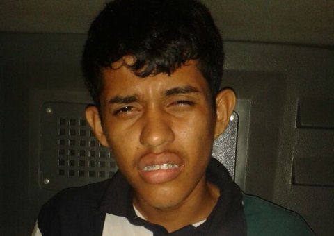 Homem feio usava Hilux para fazer arrastão no Cidade de Deus