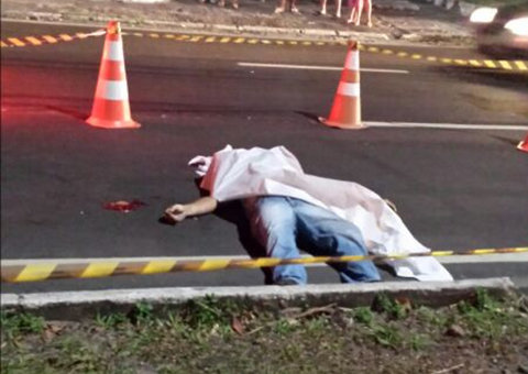 Soldado reage a assalto e mata mototaxista a tiros