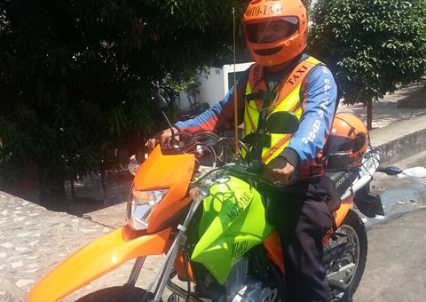Vai de mototáxi? Então confira as dicas para identificar quem está regular