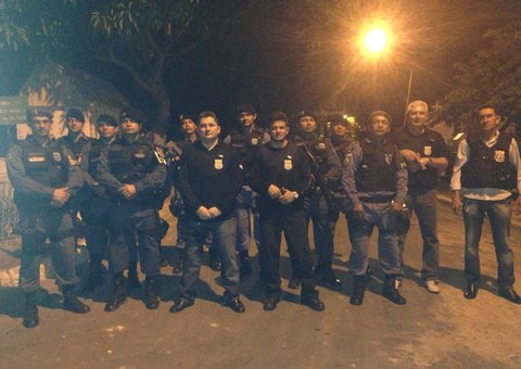 Polícia realiza ação para coibir o tráfico de drogas 