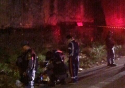 Homem é lançado de carro e morto com vários tiros no bairro São Raimundo