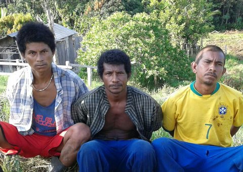 Irmãos matam caseiro com 30 terçadadas por não deixar roubar