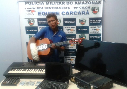 Ladrão tenta furtar instrumentos musicais