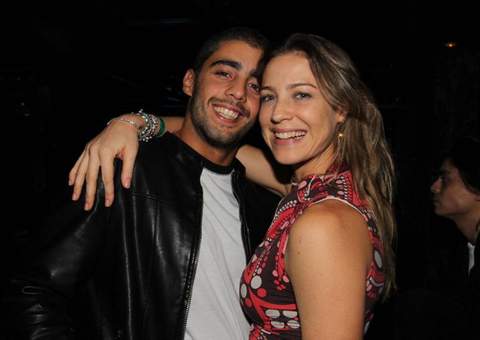 Marido de Luana Piovani publica foto sensual da mulher de camisola