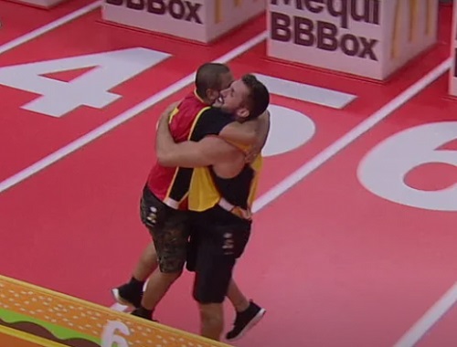 BBB21: Arthur e Projota vencem prova do líder após 6h de disputa