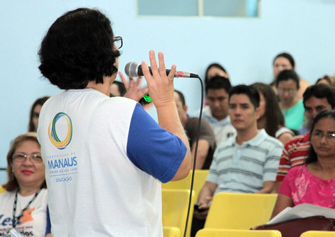 Encontro reúne secretários e administrativos da rede municipal 