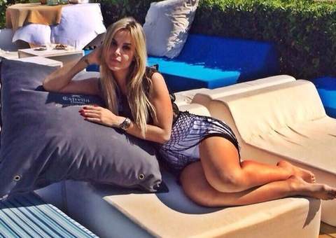   Robertha Portella tenta se aproximar de Neymar na Espanha  