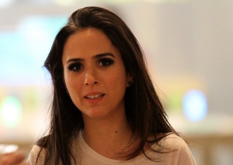 Tatá Werneck nega romance com bonitão: "Foi maldade do fotógrafo"