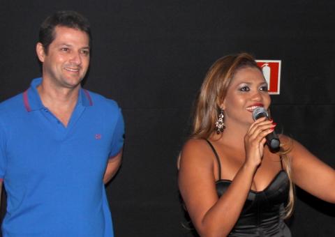  Marcelo Serrado e Gaby Amarantos vão ao lançamento do filme "Crô" no Pará