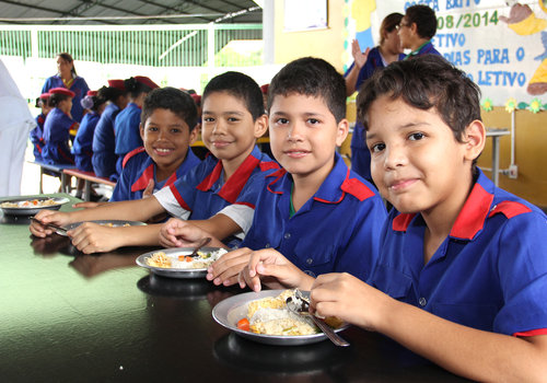 Merenda regionalizada é aprovada por comunidade escolar