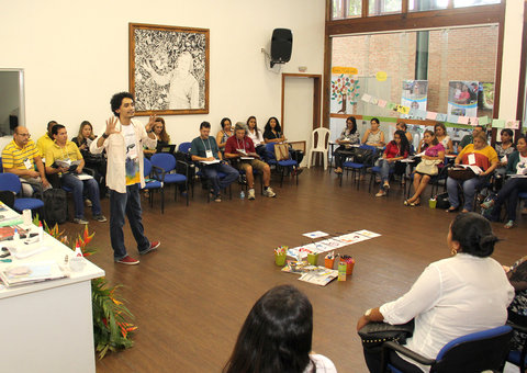 Professores recebem capacitação em Educação Ambiental e Manejo Sustentável